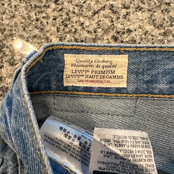 Levi's Mid Length Blue Jean Shorts Womens Size 27 Denim Cut Offs Distressed - Picture 3 of 6